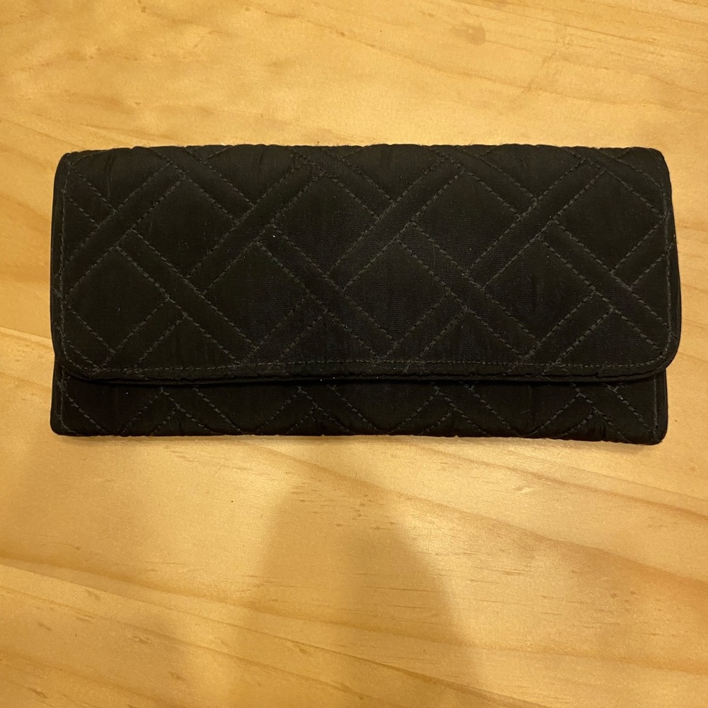 Vera Bradley all black wallet